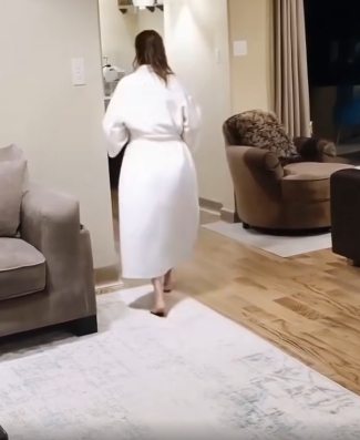 KOCAM EVDE İKEN BEBEK BAKICIMIZI