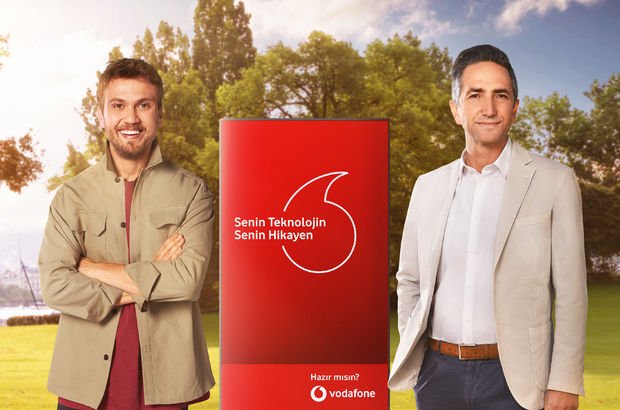 Kuşlar aniden uçağın etrafını sardı