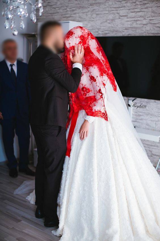 Tüm ailem karşı çıkmıştı eşimle evlenmeme, ondan sana eş olmaz dediler