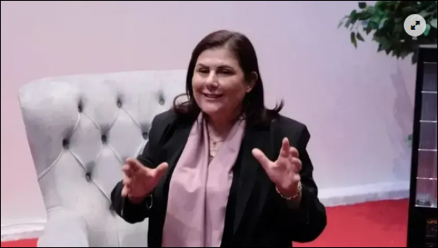 Özlem Zengin’den İmamoğlu çağrısı!