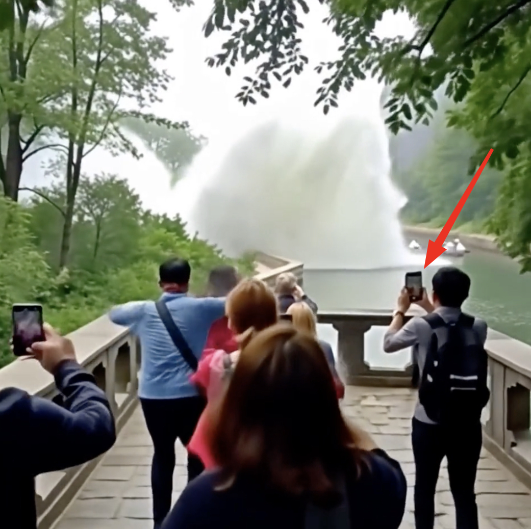 Bazen insanlar aptal hareketler yapar.