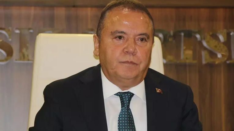 Tutuklu Başkandan Kahreden Haber Geldi