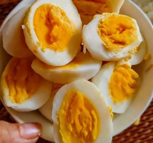 Doktorlar sabahları yumurta yemenin