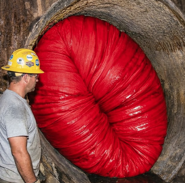 Bir kanalizasyon işçisi