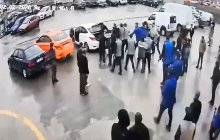 Ba’kın kimin yeğeni çıktı..