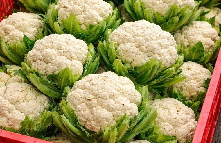 50 yaşın üstündeyseniz, karnıbahar yemek tetikliyor